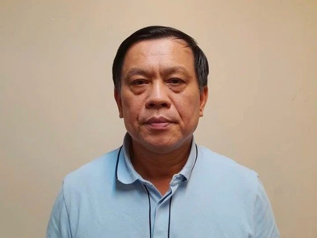 CỰU THỨ TRƯỞNG NGUYỄN BÁ HOAN BỊ BẮT VÌ NHẬN HỐI LỘ TRONG VỤ ÁN GIAN LẬN XUẤT KHẨU LAO ĐỘNG!