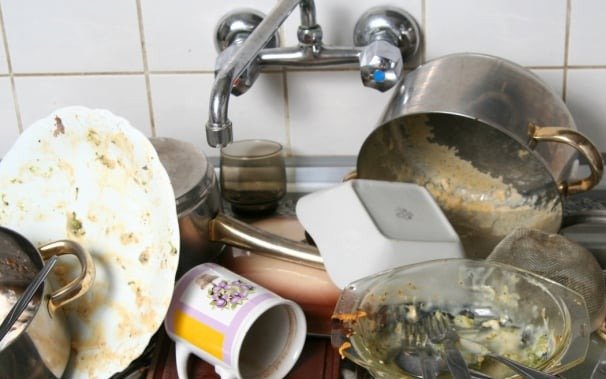 NHỮNG CÂU CHUYỆN SỐC VỀ CUỘC SỐNG GIA ĐÌNH VÀ NỖI KHỔ CHONG CHẤT BẨN KIỆT!