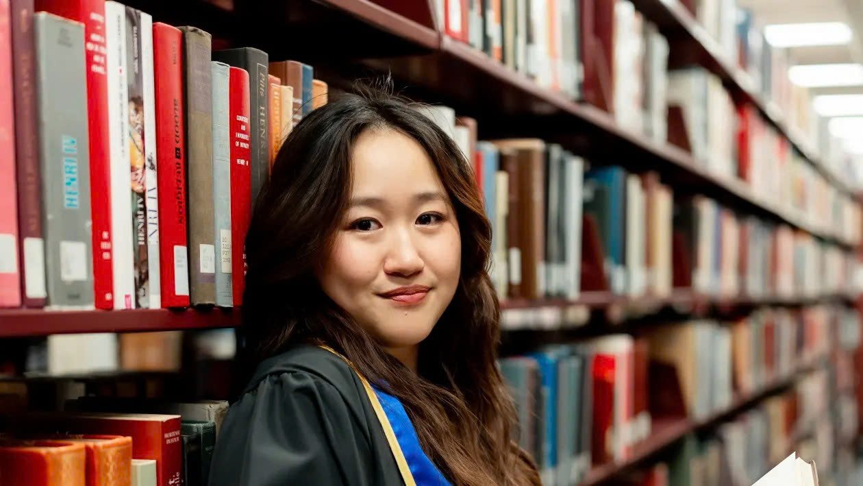 TẠI SAO MỘT CÁI 21 TUỔI GÁI ĐÃ GỬI HƠN 300 ĐƠN XIN VIỆC VẪN CHƯA CÓ NGHỀ?