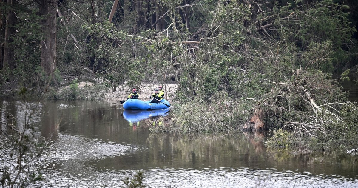 BÃO LŨ NẶNG NỀ Ở TEXAS VÀ ĐÀI LOAN: NHỮNG CÂU CHUYỆN KỊP THỜI VÀ HÀNH ĐỘNG CẢNH GIÁC!