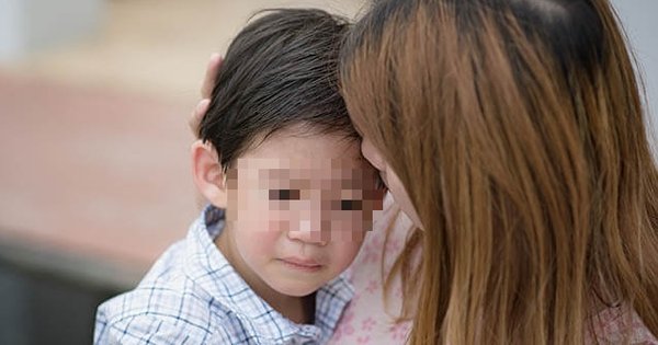 BAO MẪU ĐÁNH TRÁO SỮA GIẢ, GÂY NGUY HIỂM NGHÌN TẦN ĐỂ CẢNH BÁO CHA MẸ!