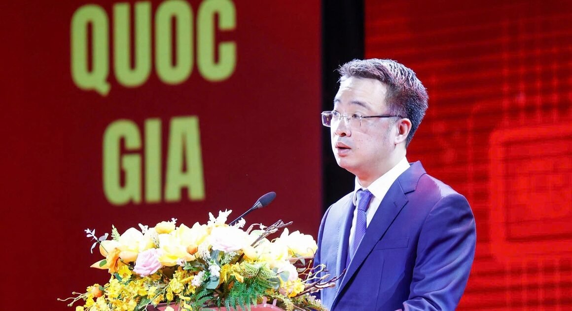 KHÁM PHÁ BỨC TRANH TƯƠNG LAI ĐẤT NƯỚC QUA GÓC NHÌN CỦA TRÍ THỨC TRẺ!