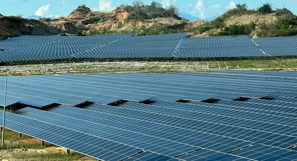 KHÁCH HÀNG HỘ GIA ĐÌNH SẮP NHẬN HỖ TRỢ 2,5 TRIỆU ĐỒNG VÀ VAY 35 TRIỆU ĐỒNG ĐỂ LẮP ĐIỆN MẶT TRỜI!