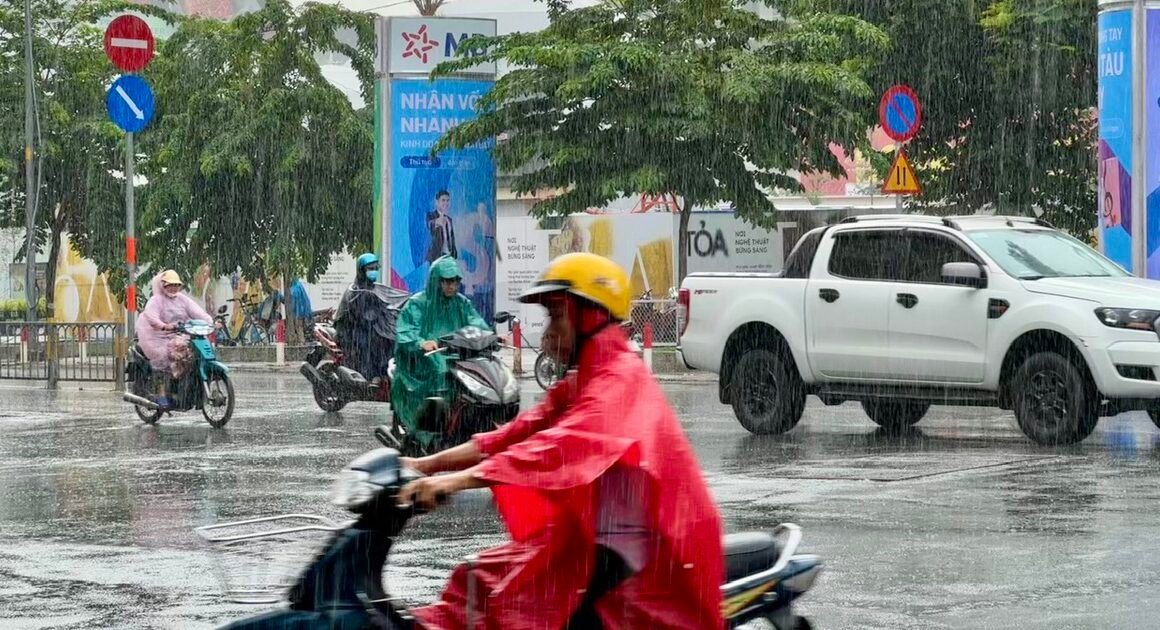 BẦU TRỜI MIỀN TÂY VÀ TP.HCM ĐANG ĐẶC BIỆT CHỐT!