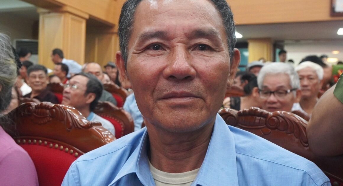 KHI HÀNG CHỤC NĂM TÌM KIẾM, GIA ĐÌNH VỪA TIN VÀO PHƯƠNG PHÁP MỚI, AI NGỜ ĐƯỢC PHẦN MỘ CỦA LIỆT SĨ TRỊNH VĂN HAI ĐÃ ĐƯỢC TÌM THẤY NHỜ CÔNG NGHỆ ADN.