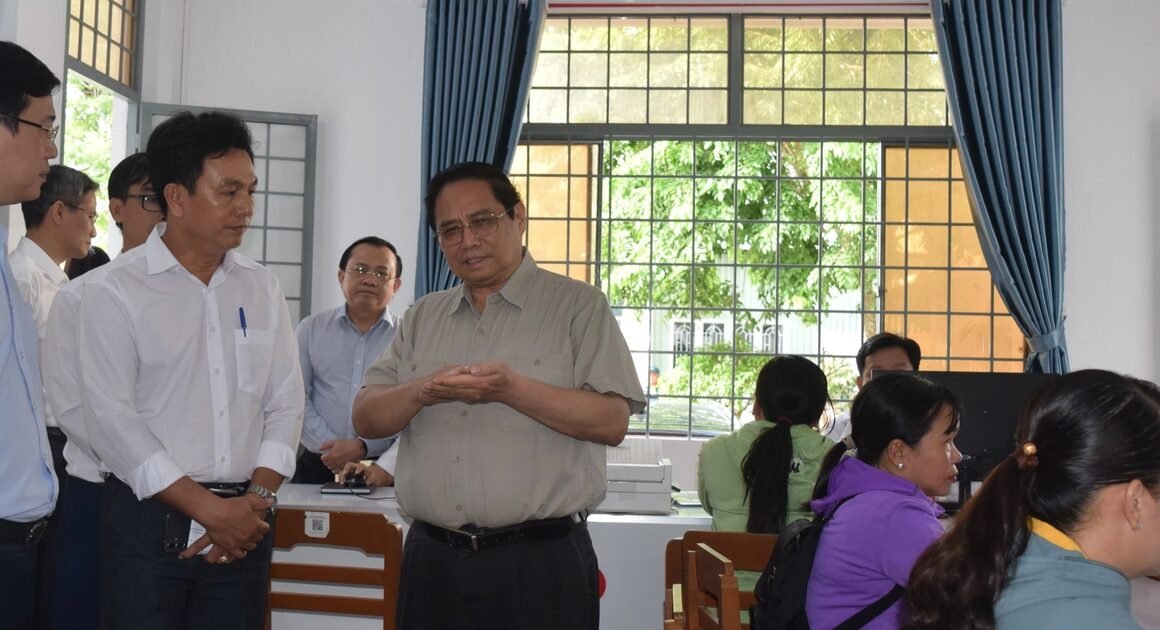 THỦ TƯỚNG PHẠM MINH CHÍNH ĐẾN KIỂM TRA DỰ ÁN GIAO THÔNG ĐỘT PHÁ VẬN HÀNH CHÍNH QUYỀN 2 CẤP TẠI AN GIANG VÀ ĐỒNG THÁP
