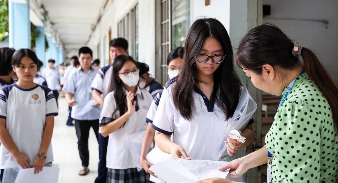 KHÁM PHÁ CHIẾN LƯỢC ĐẶT NGUYỆN VỌNG GIÚP TĂNG CHANCE TRÚNG TUYỂN, ĐỪNG BỎ LỠ BUỔI TƯ VẤN TRỰC TUYẾN HÔM NAY!