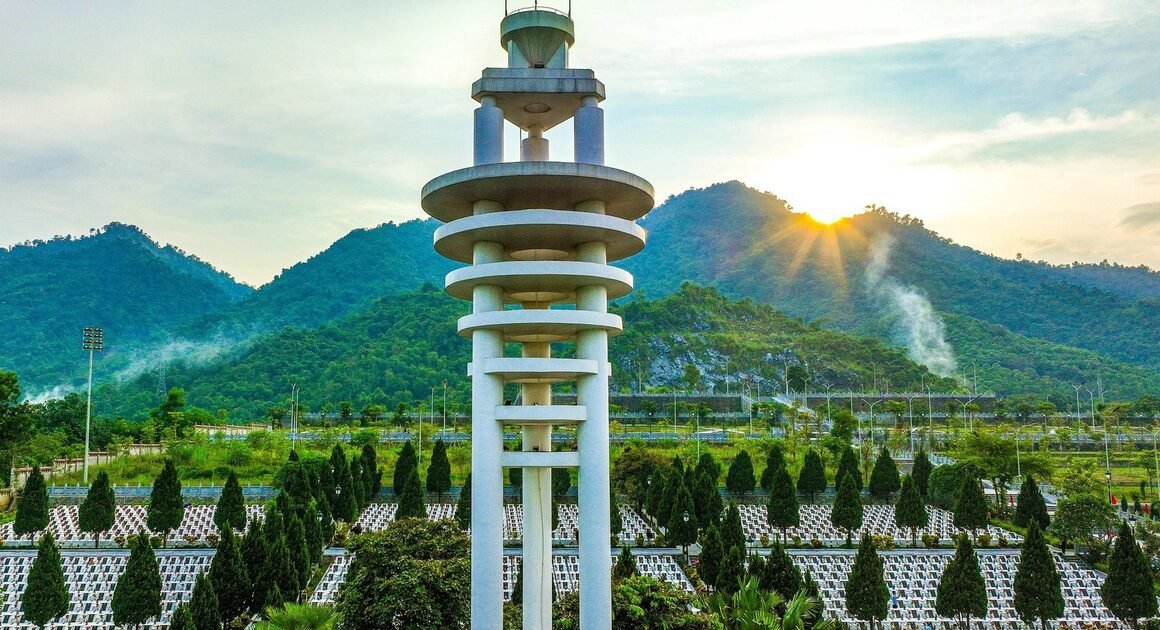 DẤU ẤN KHÓ PHÁ TRÊN ĐẤT NÚI KỶ NIỆM 27.7 TẠI HÀ GIANG (TỶ QUANG)