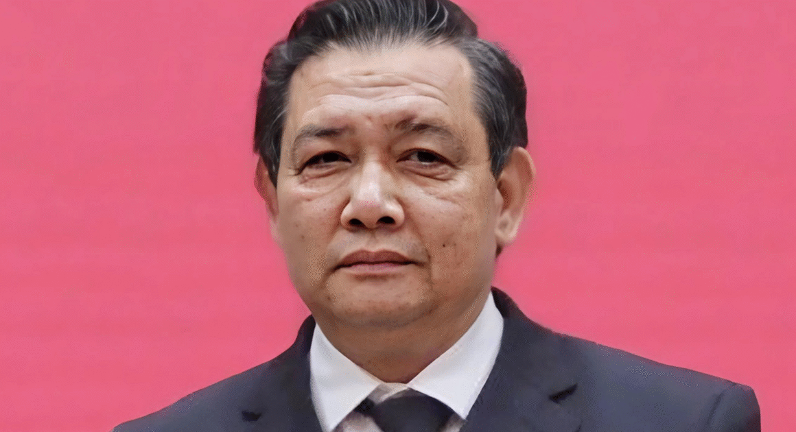 ÔNG PHẠM TẤN HOÀNG CỰU PHÓ CHÁNH ÁN TAND CAO TẠI ĐÀ NẴNG ĐẦU THÚ VỀ TỘI NHẬN HỐI LỘ, ĐANG BỊ KHỞI TỐ!