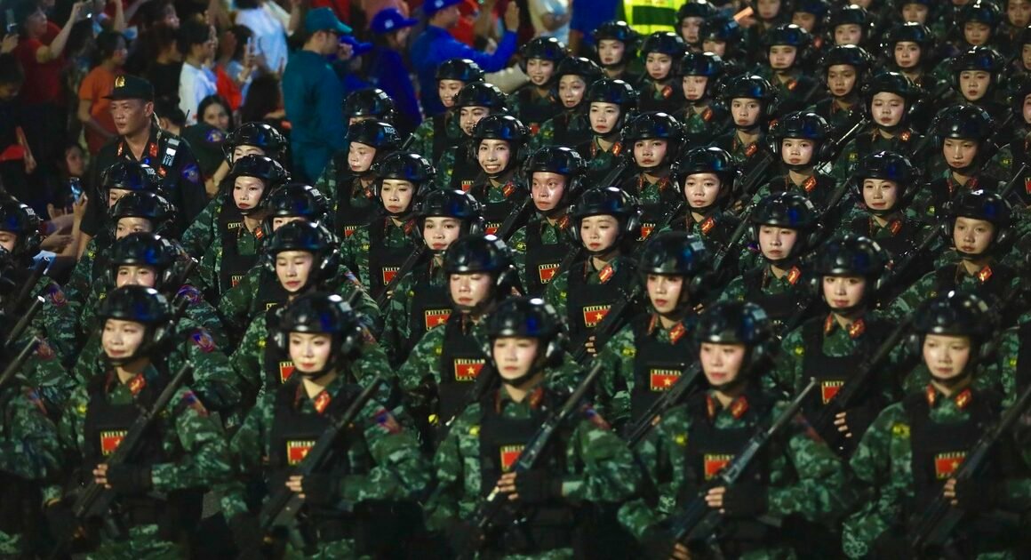 HÀO HÙNG VÀ TRÁNG LỆNH: HƠN 40.000 NGƯỜI SỐNG SÓT TRONG BUỔI DIỄU BINH CHÀO MỪNG KỶ NIỆM 80 NĂM CÁCH MẠNG THÁNG TÁM VÀ QUỐC KHÁNH 2.9!