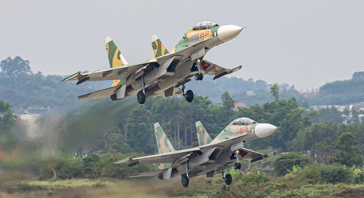 KHÁM PHÁ ĐỘI HÌNH VÀNG SỐNG CỦA QUÂN ĐỘI NHÂN DÂN VĂN LANG TRONG LỄ KỶ NIỆM 80 NĂM CÁCH MẠNG THÁNG TÁM VÀ QUỐC KHÁNH 2.9!