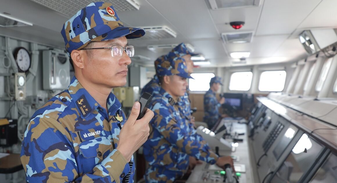 KHÁM PHÁ BẬC THẦY HẢI QUAN VỚI ĐỘI HÌNH VẬN ĐỘNG TRÊN BIỂN ĐẸP, ĐỀU VÀ AN TOÀN TUYỆT ĐỐI!