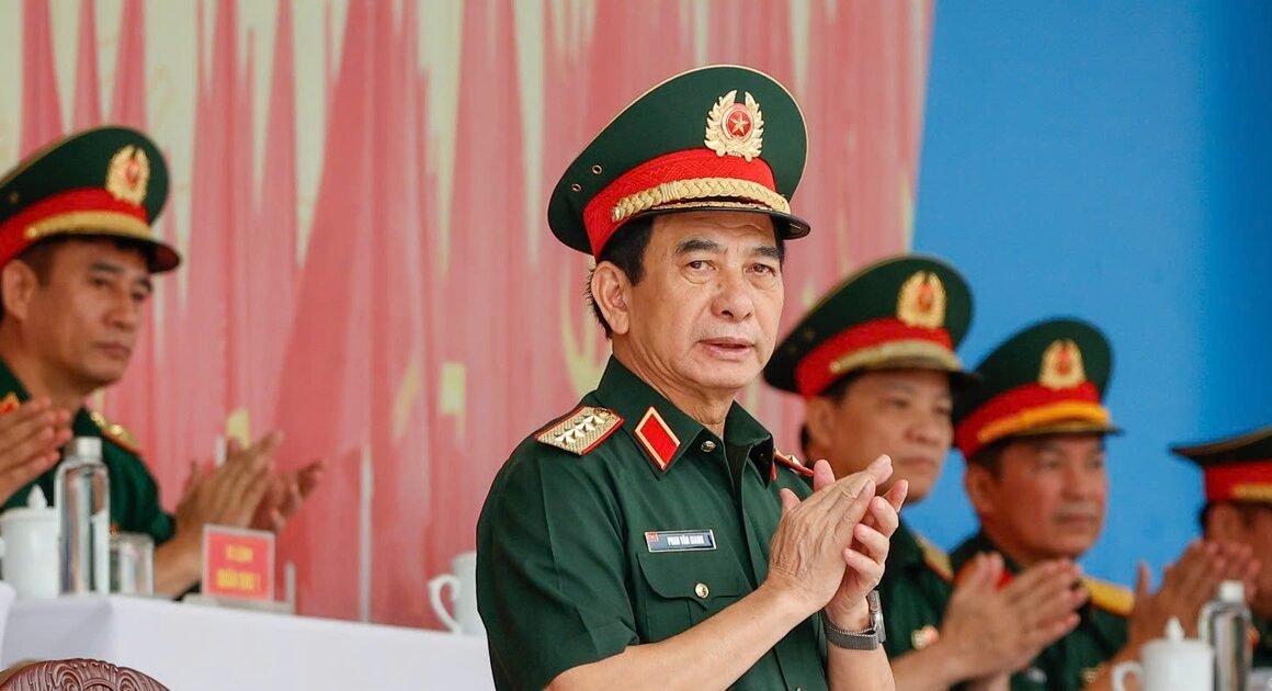 KHẢO SÁT CHIẾN DỄU BINH VÀ DIỄU HÀNH KHÓBÀI TRONG NGÀY KIỂM TRA LỊCH SỬ 80 NĂM CÁCH MẠNG THÁNG TÁM!