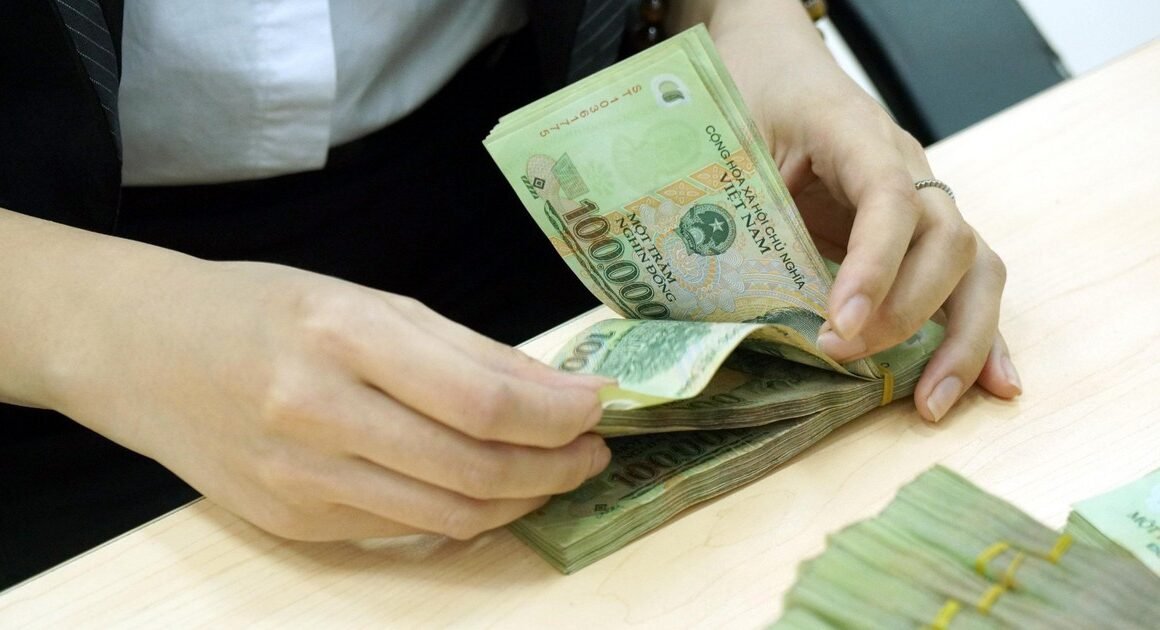 PHÁT HIỆN NỢ THUẾ BẤT NGỜ QUA KIỂM TRA eTAX, KHÔNG CHỈ ĐẤT, MÀ CÒN CẢ THUẾ THU NHẬP CÁ NHÂN!