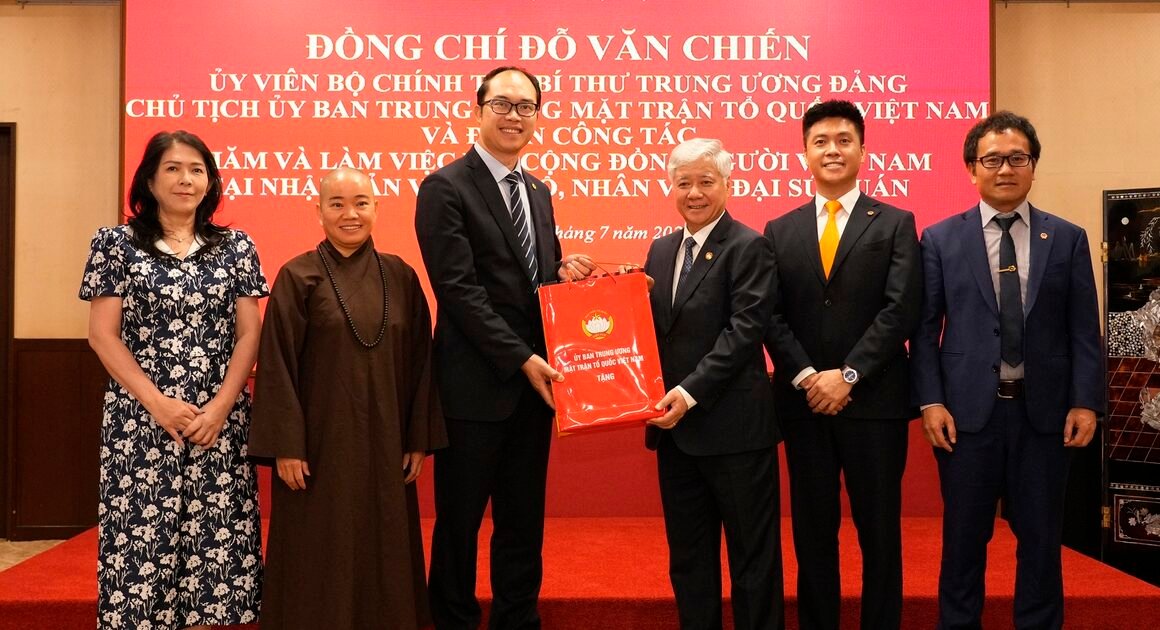 KHÁM PHÁ SỨC MẠNH BẤT KHẢ TẬN CỦA ĐOÀN KẾT DÂN TỘC ĐỂ VƯƠN TẦM TỔ QUỐC!