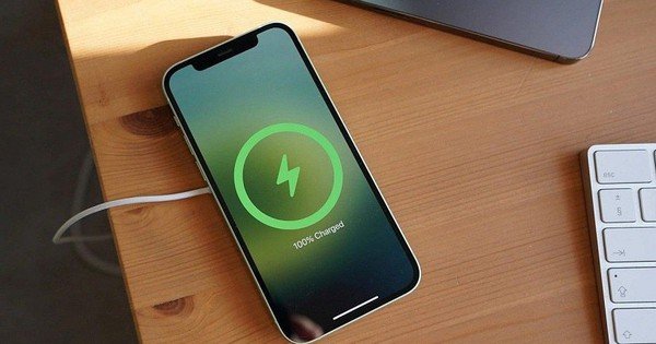 KHÁM PHÁ TÍNH NĂNG ÍT ĐƯỢC CHÚ Ý TRÊN IPHONE CÓ THỂ GẤP ĐOẠN TUỔI THỌ PIN ĐẾN 2 NĂM!