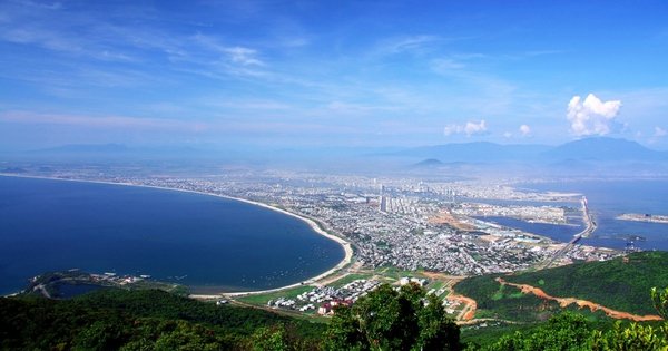 KHÁM PHÁ THÀNH PHỐ VIỆT NAM – ĐIỂM ĐẾN HÚT HƠN BAO GIỜ HẾT!