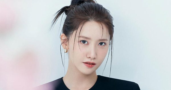 TIẾT LỘ SỐC VỀ NỮ IDOL YOONA (SNSD) GÂY CHUỐNG MẶT CƯ DÂN MẠNG