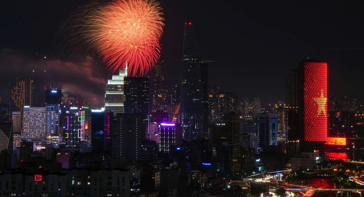 KHÁM PHÁ KHÔNG GIAN ĐÊM ẤN TƯỢNG VỚI CHUỖI HOẠT ĐỘNG KỶ NIỆM 80 NĂM CÁCH MẠNG THÁNG TÁM VÀ QUỐC KHÁNH 2.9 TẠI TP.HCM!