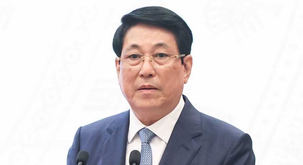 KHÁM PHÁ BÀI HỌC VỀ LÒNG YÊU NƯỚC VÀ SỨC MẠNH ĐOÀN KẾT TRONG HÀNH TRÌNH VƯƠN TẦM MỚI!