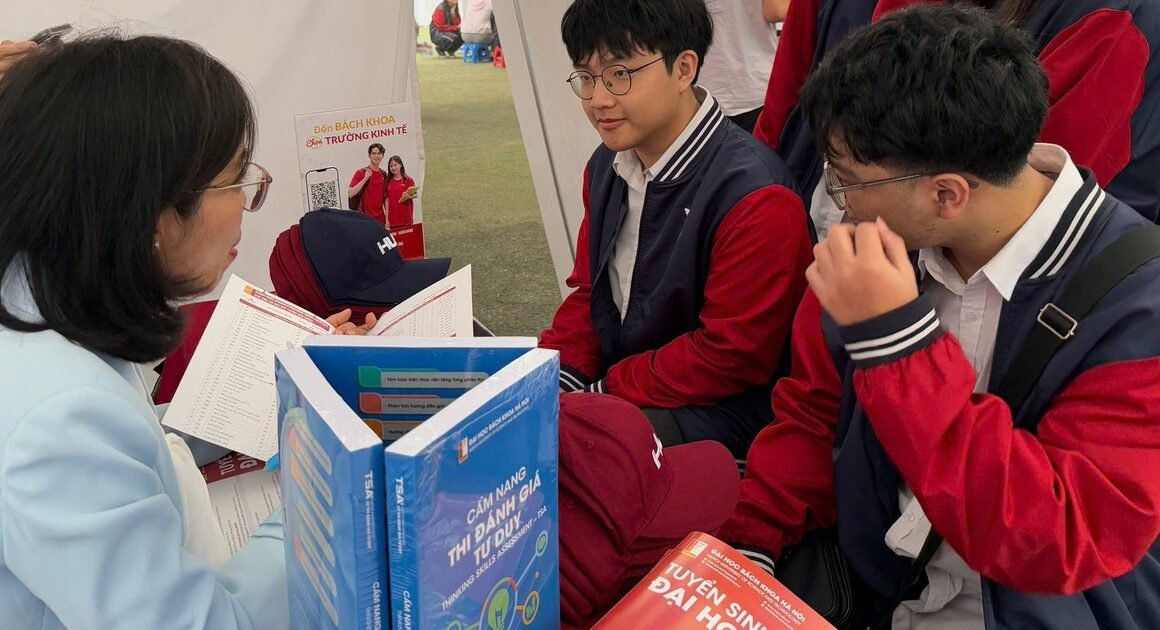 BỘ GD-ĐT ĐÃ RA QUYẾT ĐỊNH KÉO DÀI GIAN LỌC ẢO VÀ CHỈ CÔNG BỐ ĐIỂM CHUẨN SAU 12H30 NGÀY 22.8!