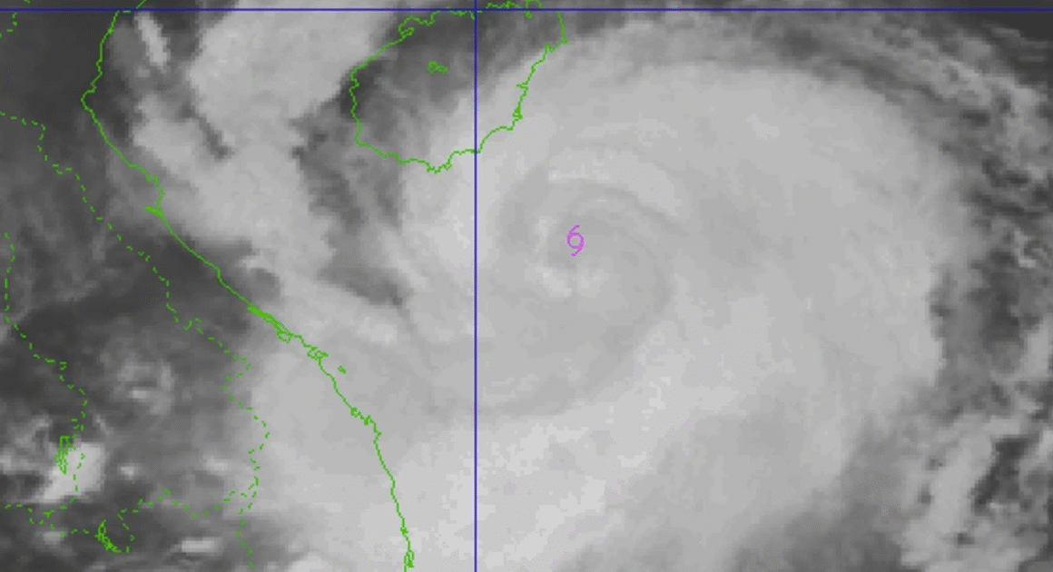 BÃO SỐ 5 GÂY MƯA LỚN ĐẶC BIỆT ĐÁNG CHÚ Ý: HƠN 700 MM TRONG VÙNG KIÊN GIANG!
