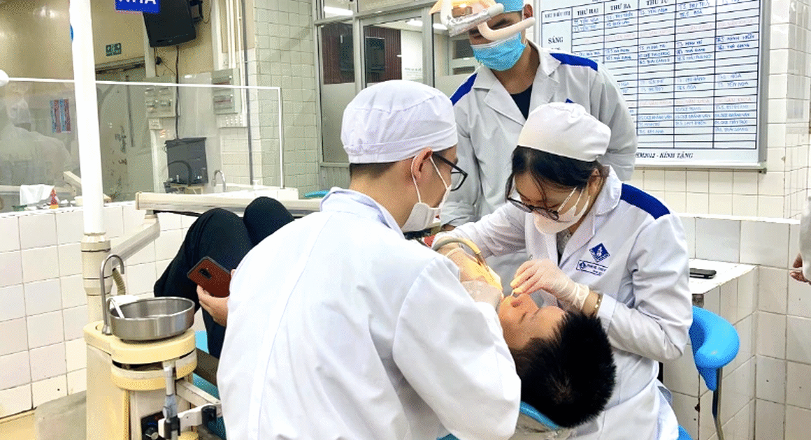 TĂNG ĐẦU CHUẨN NGHÊNH NGÀY CÀNG NHIỀU NGÀNH SỨC KHỎE DÙ ĐỀU GIẢM ĐIỂM Ở NHIỀU MÔN NĂM 2025!