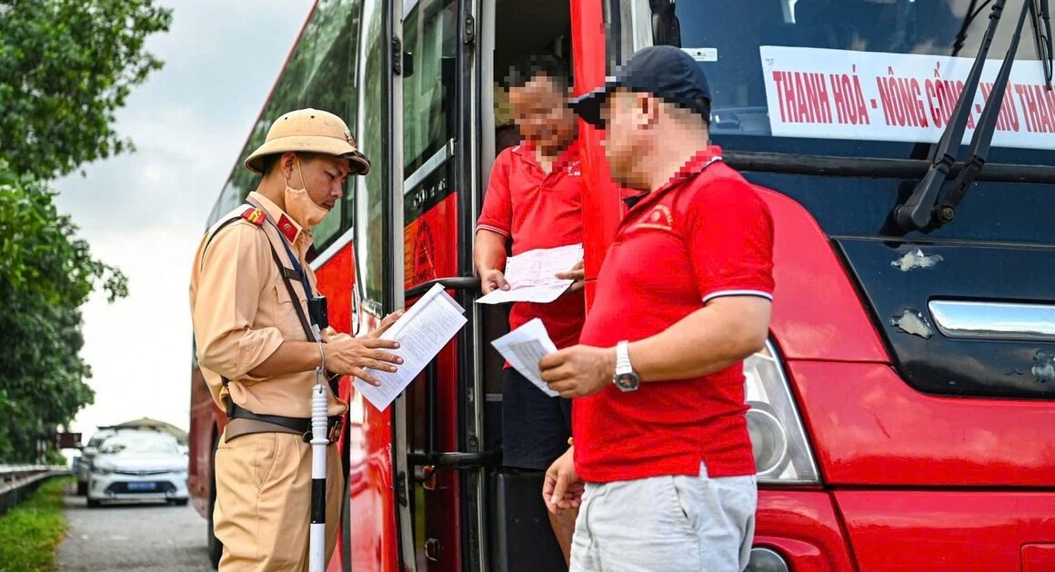 CẤM XE GIƯỜNG NẰM: VẤN ĐỀ AN TOÀN HAY CHUẨN CHỈNH NGƯỜI VẬN HÀNH?