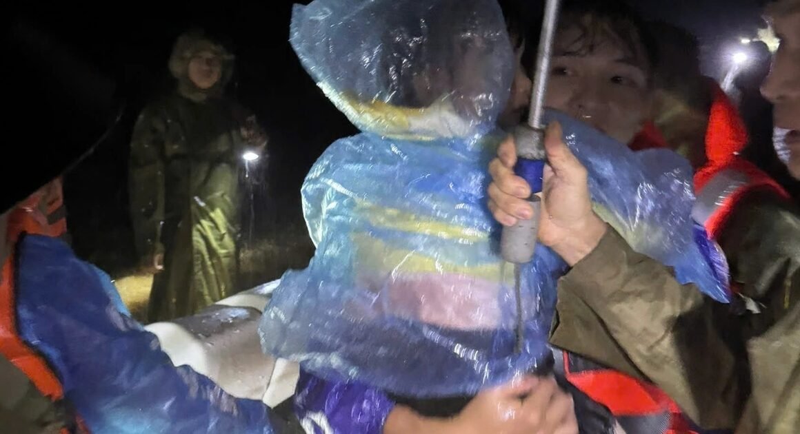 **LŨ LỤT NHƯ THỬ THÁCH TÍNH MẠNG TRÊN ĐỊA BÀN THANH HÓA SAU MỘT ĐÊM MƯA LỚN**