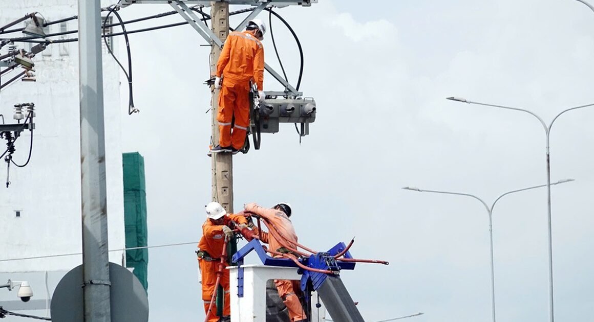 TIỀN ĐIỆN KHI NÓNG NÓNG CÙNG BIỂU THUẾ LŨY TIẾN – BẠN ĐANG GIAO ĐỐI VỚI GÌ?