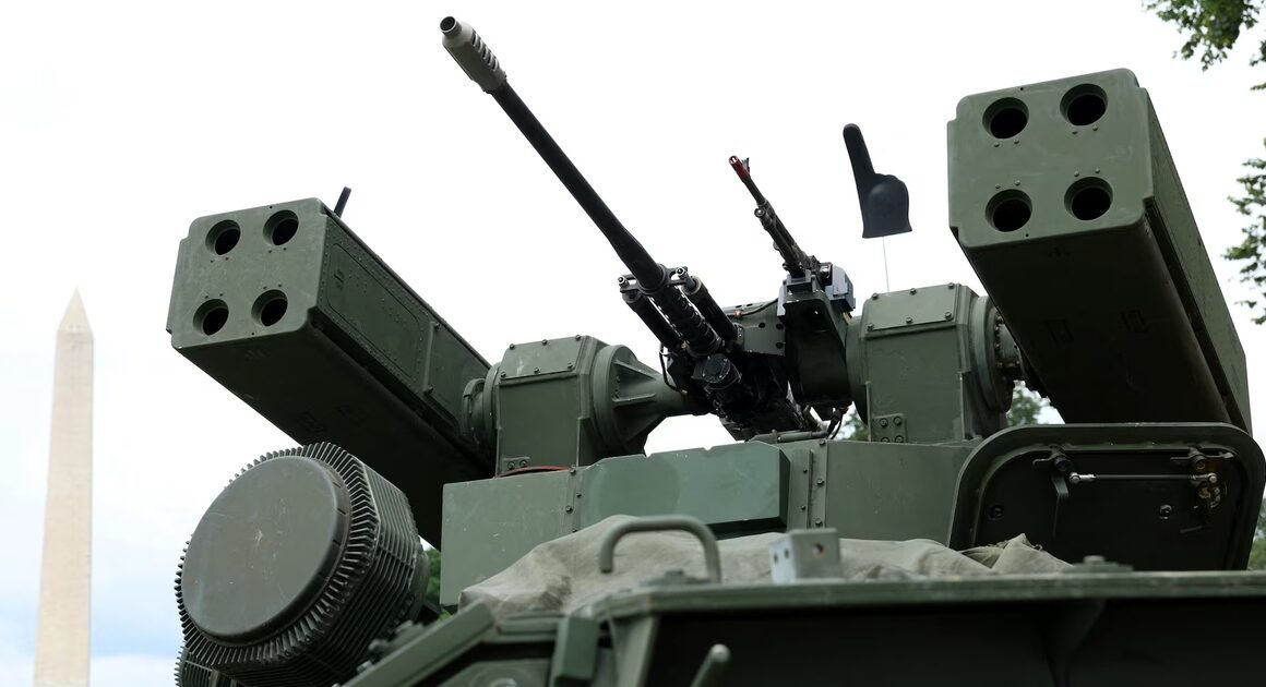 SỨC MẠNH TRƯƠNG VỌNG GIẢM ĐÁNG NGẠC NHIÊN KHI ẤN ĐỘ ĐẠO ĐỨC TẢI BƯỚC LẠI KHI MỸ TĂNG THUẾ ĐỂ TRỪNG PHẠT.