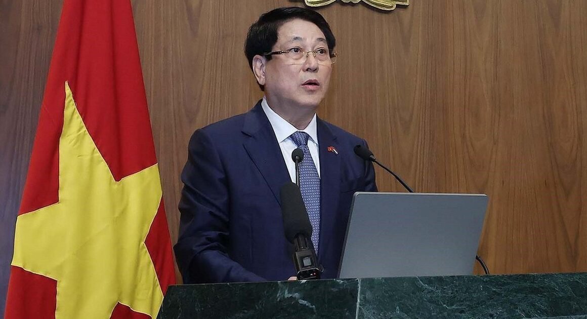 CHỦ TỊCH NƯỚC LƯƠNG CƯỜNG GÂY ẤN TƯỢNG TẠI CAIO VỚI NHỮNG PHÁT BIỂU CHÍNH SÁCH ĐẶC BIỆT