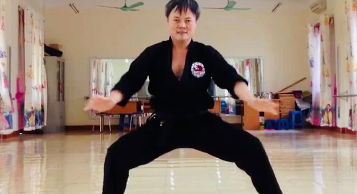 KHI MỘT VÕ SƯ KARATE DƯỚI GIẤY MỜ, BỊ TRUY NÃ VÌ TƯƠNG TÁC VỚI NHÀ NƯỚC CHXHCN VIỆT NAM, AI ĐÃ LÀM NÓNG DẬY NGHỆ THUẬT VÕ CÔNG?