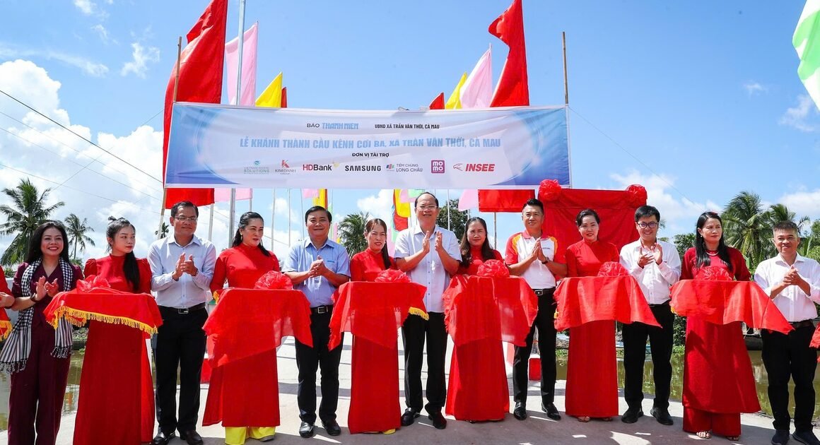 KHÁNH THÀNH CÂY CẦU MƠ ƯỚC, MỞ RA TƯƠNG LAI TỎI SÁNG CHO VÙNG ĐẤT CUỐI BẢN ĐỒ VIỆT NAM