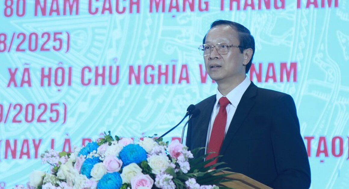 GIẢM THU NHẬP, ÔNG PHẠM NGỌC THƯỞNG KHẲNG ĐỊNH: ĐÓ LÀ「VỐN KHÔNG THUỘC VỀ CHÚNG TA」!