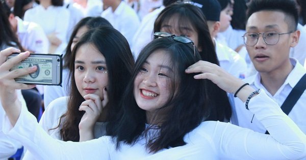 BẠN ĐÃ BIẾT ĐIỂM CHUẨN NGÀNH NÀY LUÔN Ở NGƯỠNG CAO NGẤT NGƯỠNG CHƯA?