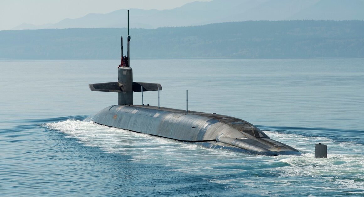 MỸ ĐÃ RA LỆNH GẬP TẤN TÀU NGẦM HẠT NHÂN ĐỂ ĐÁP TRẢ NHỮNG PHÁT NGÔN KHIÊU KHÍCH CỦA NGA