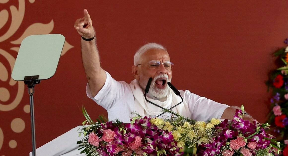 DƯỚI ÁP LỰC MỸ, THỦ TƯỚNG ẤN ĐỘ QUA NGHỊ LỰC GIỮ VÀI ĐỊA CHỈ QUAN TRỌNG CỦA NÔNG DÂN!