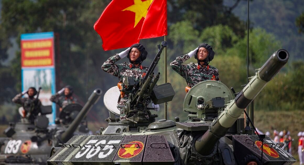 KHÁM PHÁ NHỮNG VŨ KHÍ ‘MAKE IN VIỆT NAM’ TẠI BỘ ĐỘI TRONG CHUẨN BỊ CHÀO MỪNG 80 NĂM CÁCH MẠNG THÁNG TÁM!