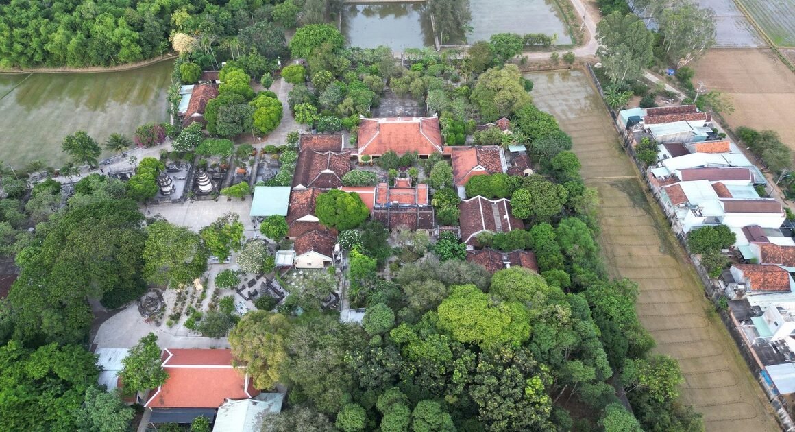 KHÁM PHÁ CHÙA THẬP THÁP GIA LAI: NƠI GẦN 350 NĂM LỊCH SỬ VẪN GIỮ TRỌN VẸN NÉT BÌNH DỊ, TRUYỀN THỐNG VÀ CỔ KÍNH