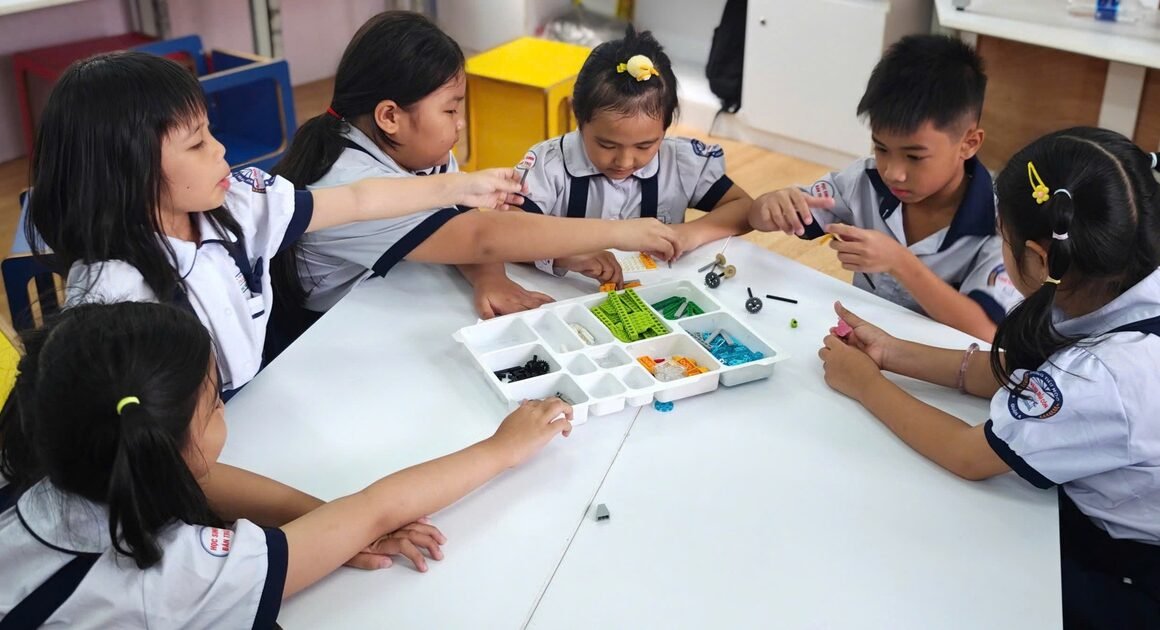 BỌN CẢNH DẠY HỌC 2 BUỔI NGÀY: ĐỔI MỚI HAY KHÔNG LIÊN THANH?