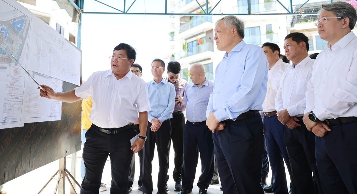 PHÓ THỦ TƯỚNG NGUYỄN HÒA BÌNH GẶP ÁP LỰC TỪ CÁC DỰ ÁN TỒN ĐỌNG Ở KHÁNH HÒA!