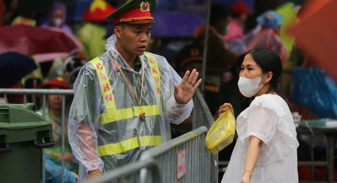 DƯỚI ÁNH SÁNG MÙA TRỜI BÁO ĐỘNG, 40.000 NGƯỜI SẮP GẬP GẦN BÀI TRƯNG CUỐI CÙNG CHO KỶ NIỆM LỊCH SỬ!