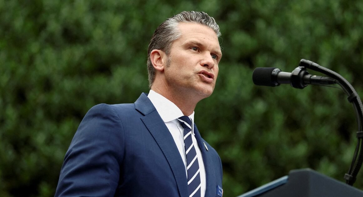 BỨC NỐI KHẨN CẤP TỪ BỘ TRƯỞNG QUỐC PHÒNG: NHỮNG BƯỚC CHƠI ĐỘC NHẤT CỦA MỸ ĐANG ĐỐI MẶT!