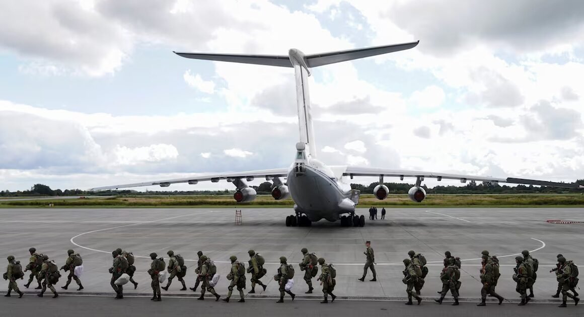 NGA và Belarus bắt đầu cuộc tập trận quy mô sát sườn NATO chỉ hai ngày sau vụ UAV xâm phạm không phận Ba Lan, liệu chiến tranh đã gần hơn bao giờ hết?