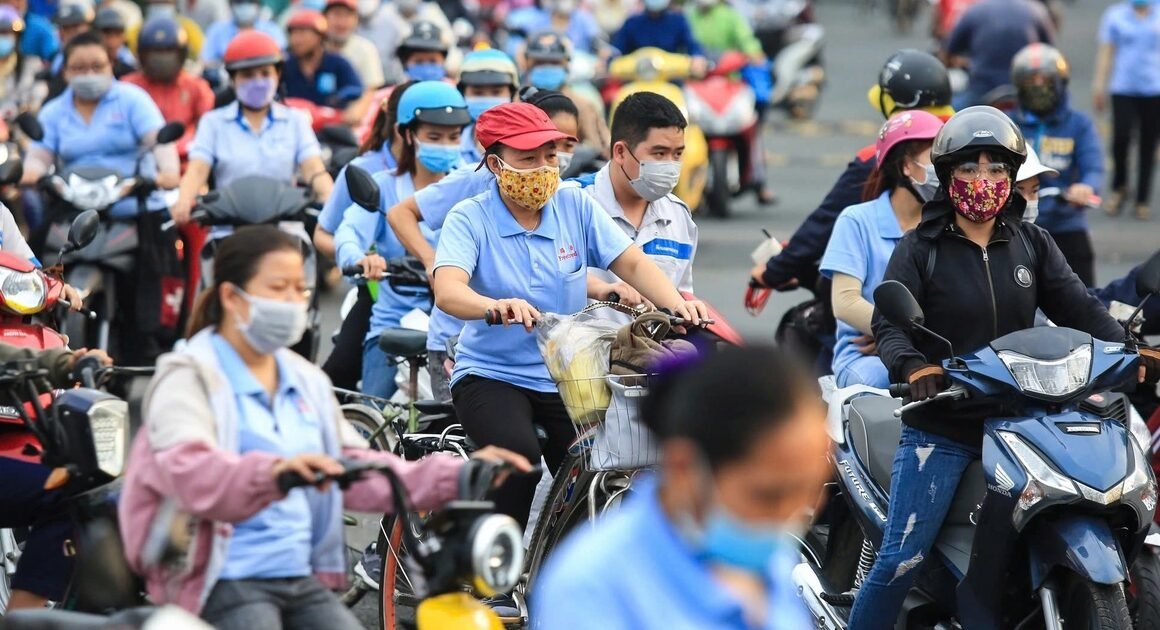 KHÁM PHÁ CÔNG CUỘC CẬP NHẬT THÔNG TIN LAO ĐỘNG ĐỘC ĐÁO NĂM 2025 TẠI TP.HCM!