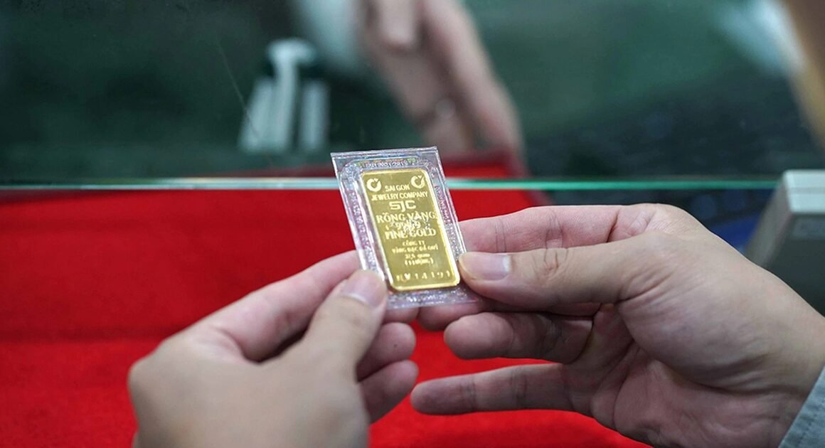 VÀNG VÀ USD ĐỔ DÒN, CHO THỊ TRƯỜNG THEO GÓC NHÌN MỚI!