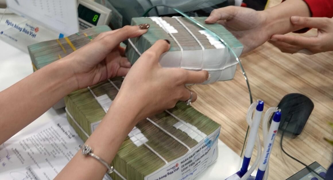 BÙNG NỔ SỰ MINH BẠCH: CƠ CHẾ MỚI GIÚP CÔNG KHAI NGUỒN DỮ LIỆU VÀ TIÊU CHÍ ĐẤU THẨU THUẾ!