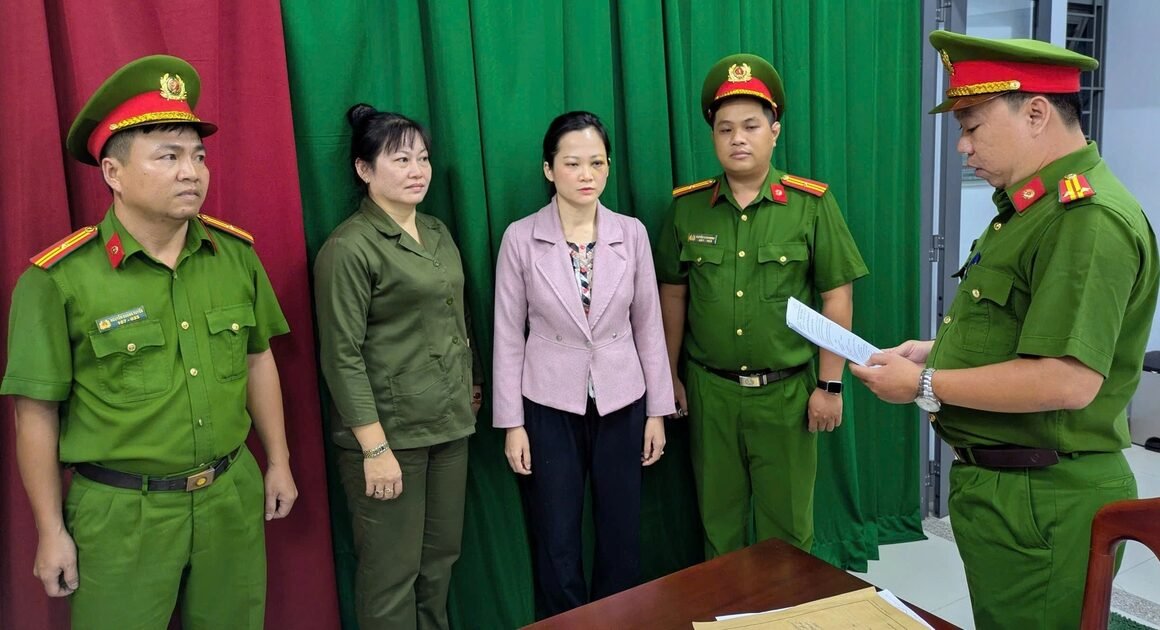 BỆNH NHÂN NÓI GÌ KHI NHA KHOA TUYẾT CHINH ĐANG ĐỐI MẶT VẤN ĐỀ PHÁP LÝ?