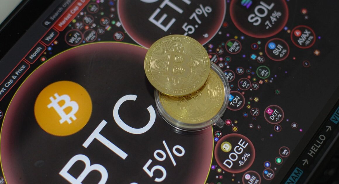 Bitcoin BẸT GIÁ XUỐNG DƯỚI 109.000 USD, THỊ TRƯỜNG SỤP ĐỔ VÀ HƠN 1,18 TỈ USD BỊ THANH LÝ CHỈ TRONG 24 GIỜ!